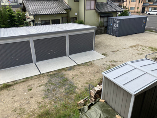 ガレージ